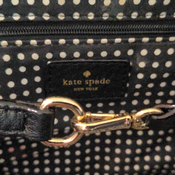 Kate Spade Classic ivory and black leather bag. Beautiful Bag At a Low Price. - Picture 4 of 6
